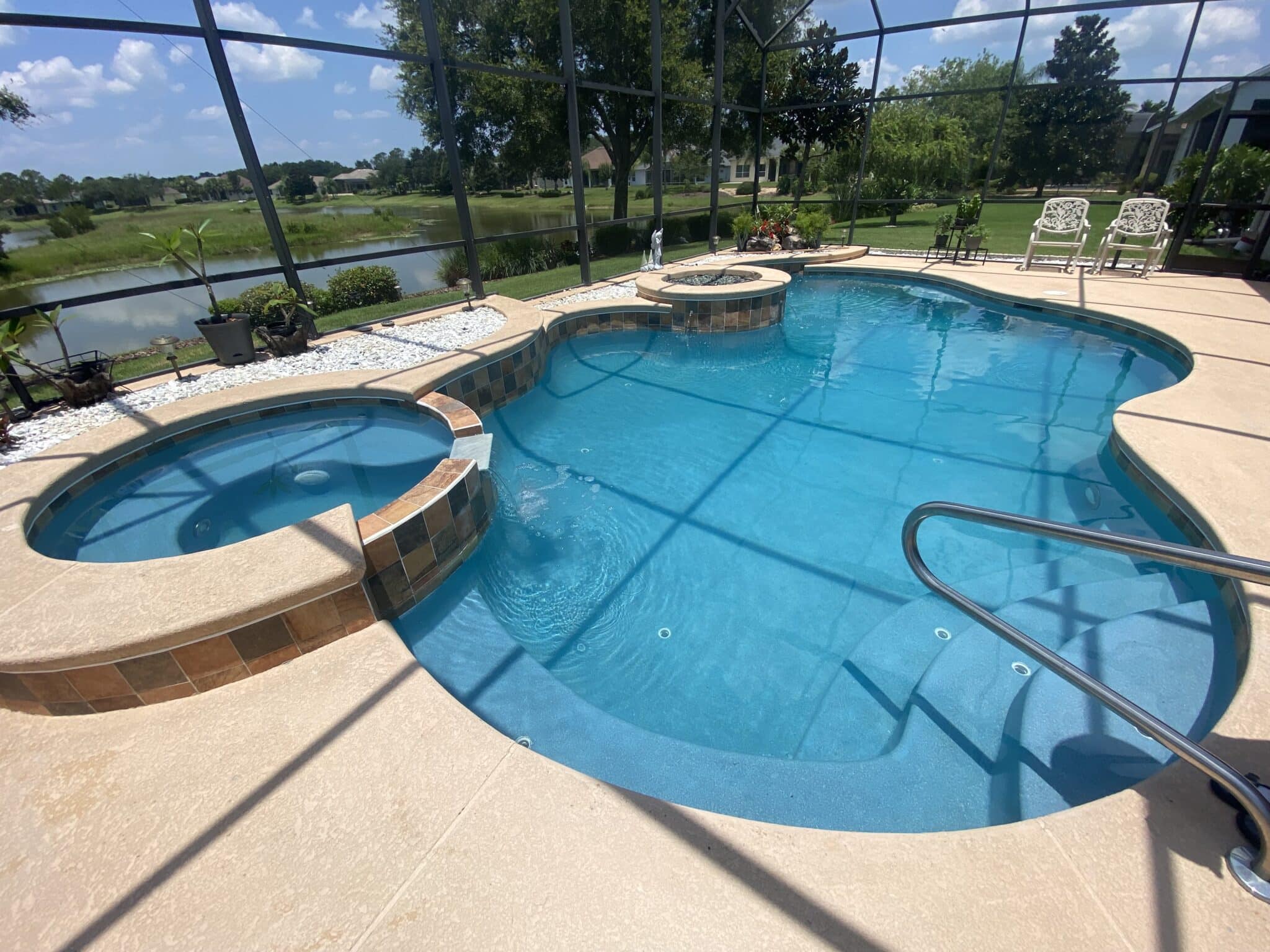 pool refinishing contractor